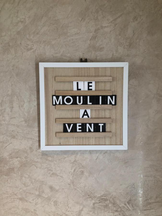 La Maison Du Moulin A Vent La Forestiere Luaran gambar